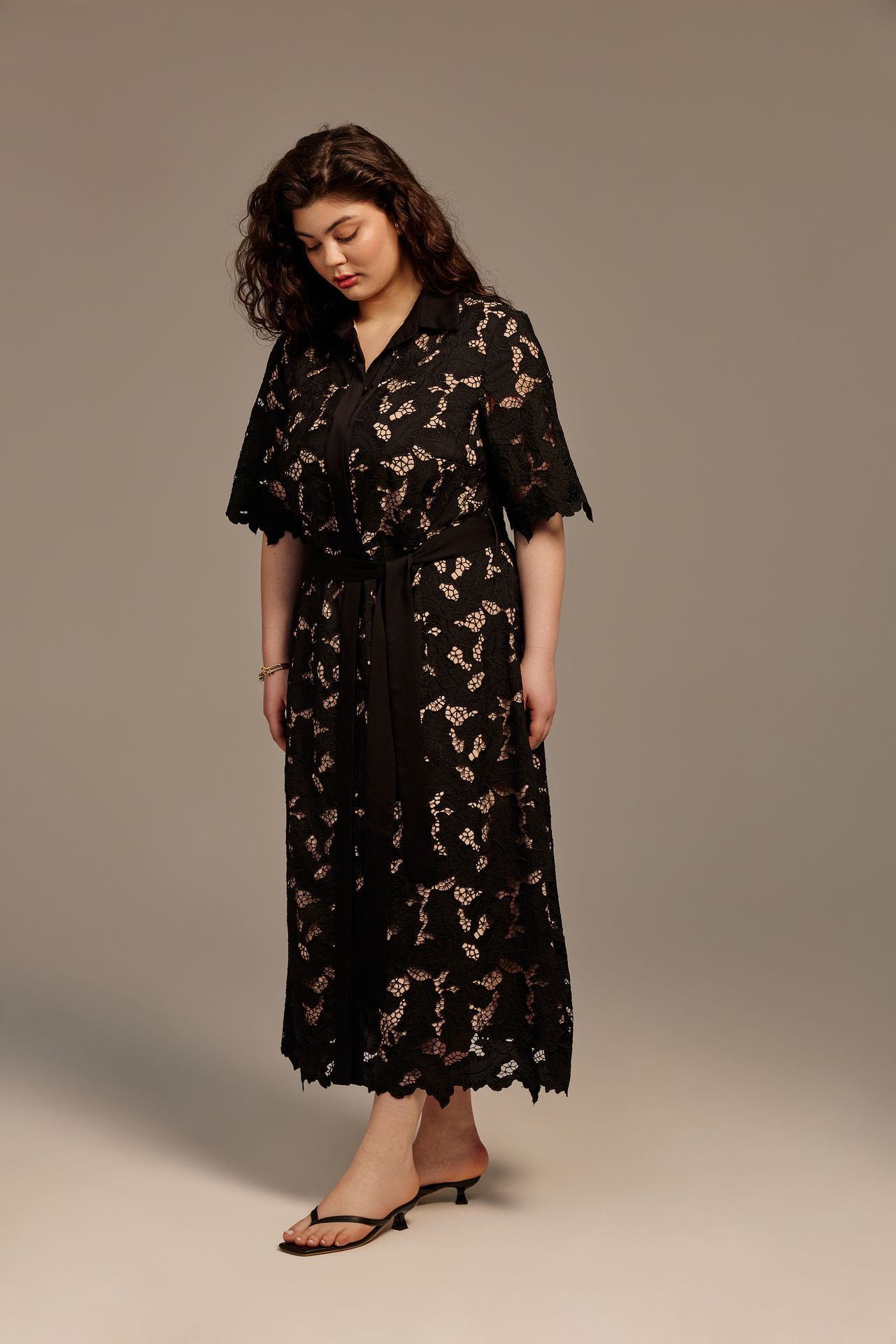 Платье с кружевом ФРИДА