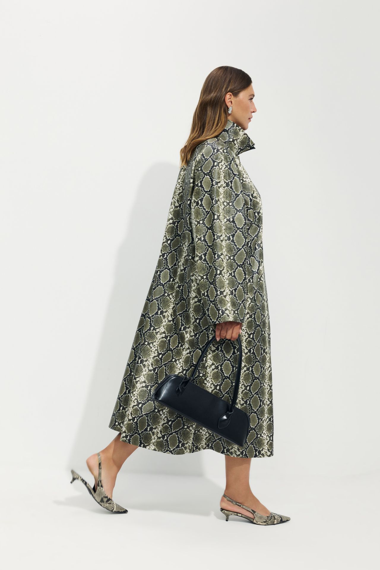 Плащ КИНСКИ