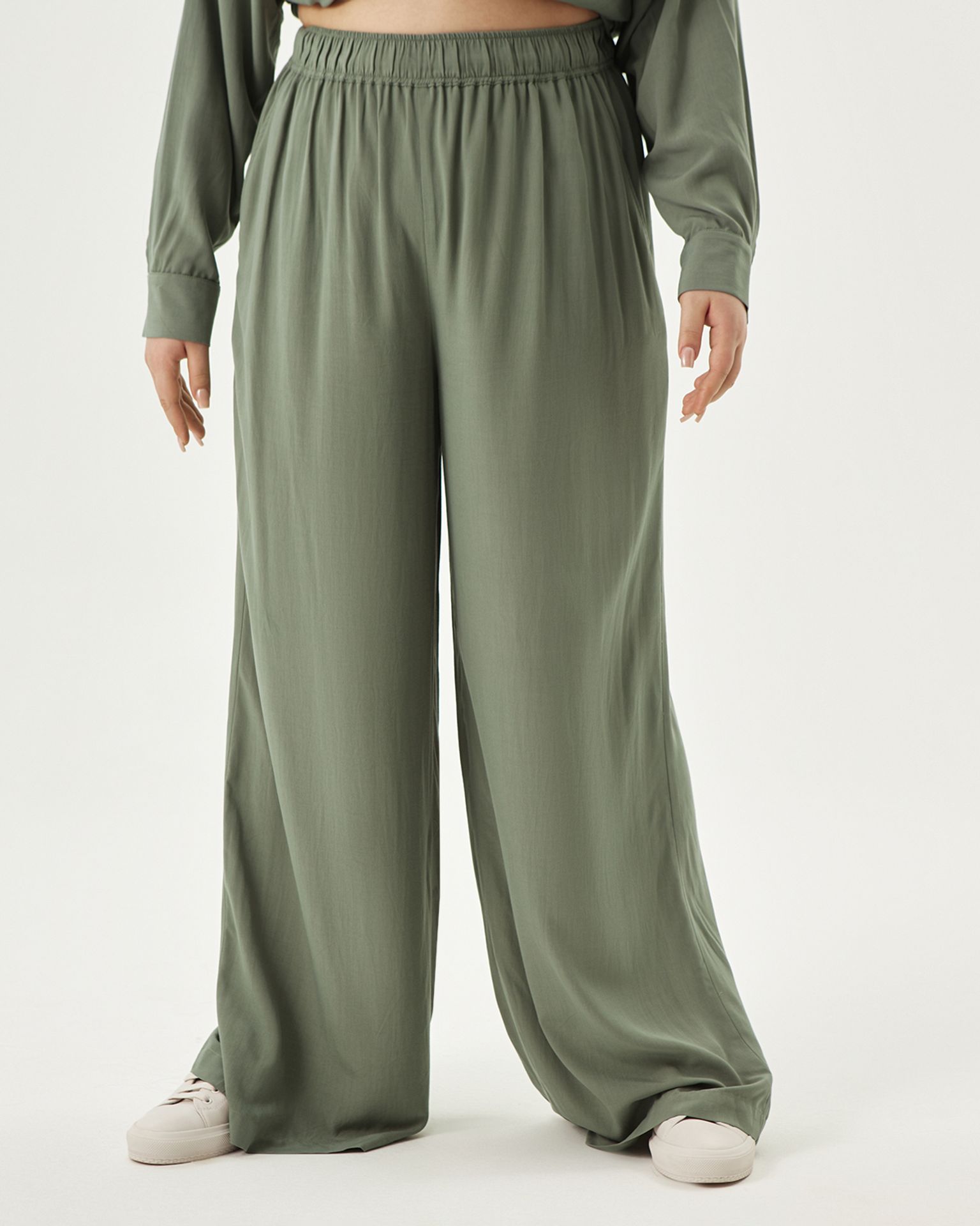 Струящиеся брюки