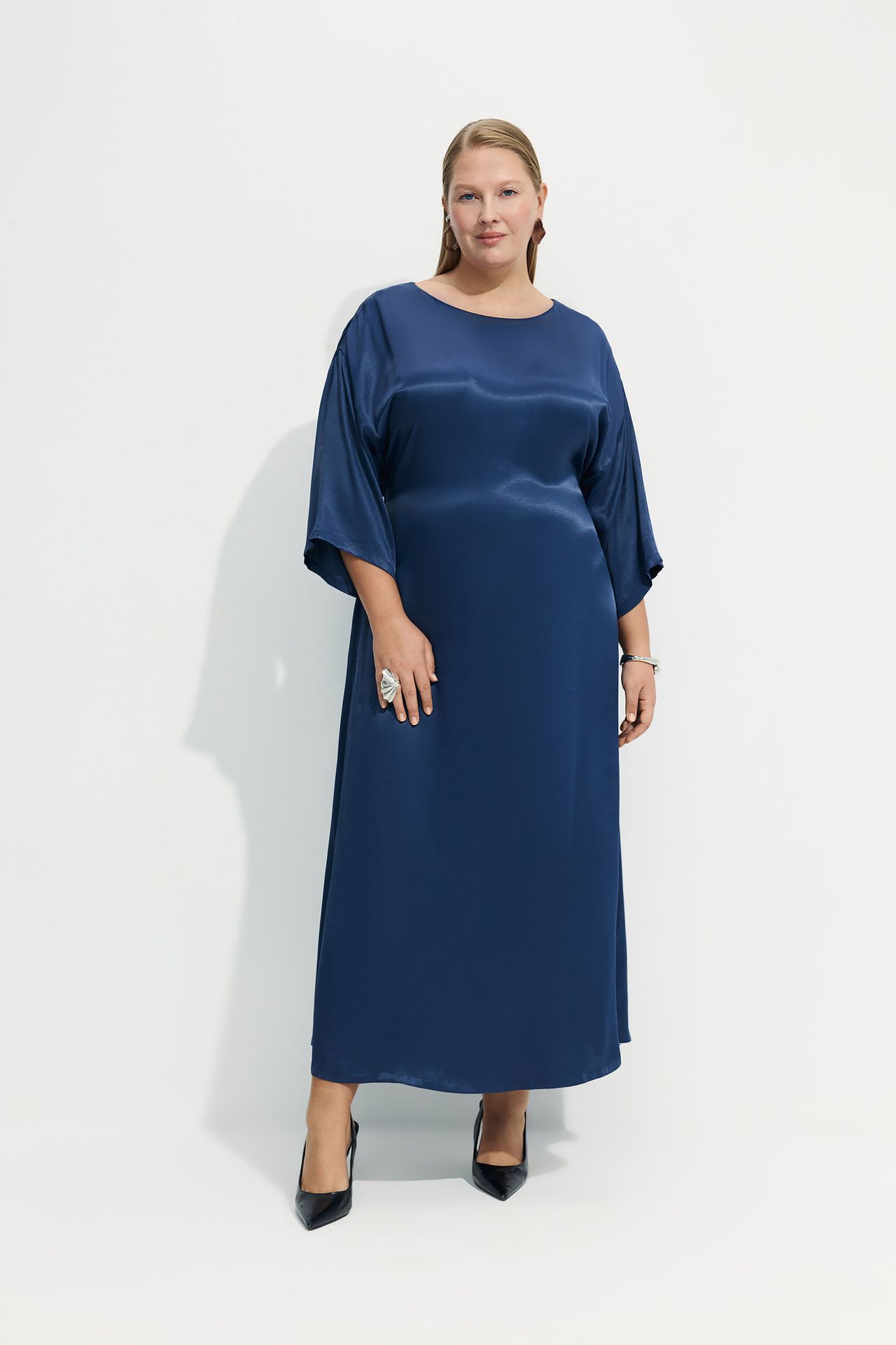 Платье струящееся