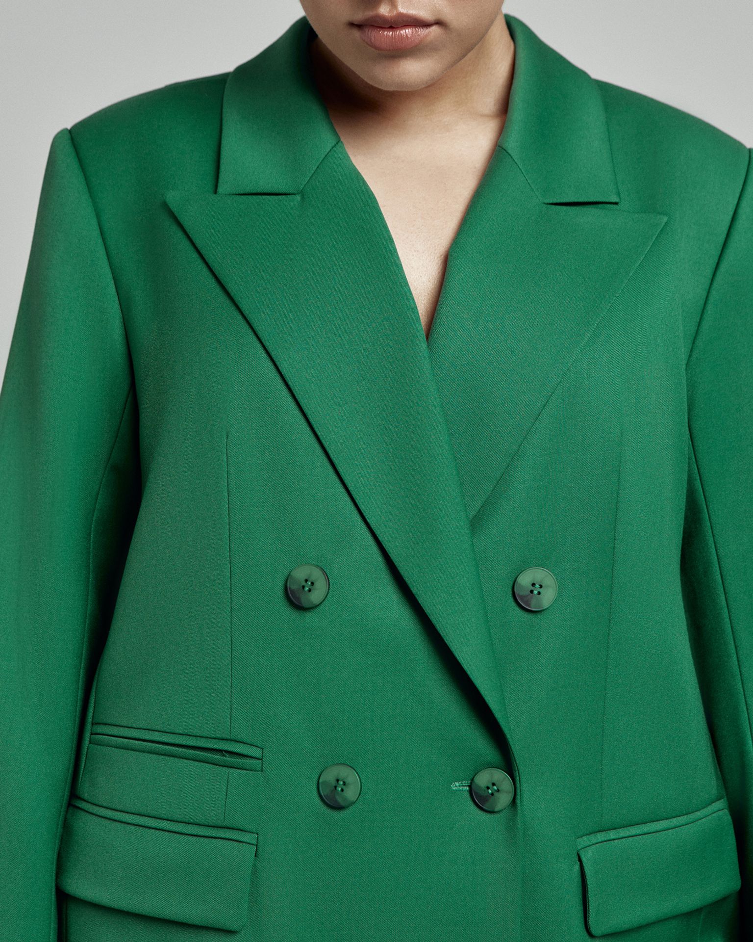 Жакет двубортный