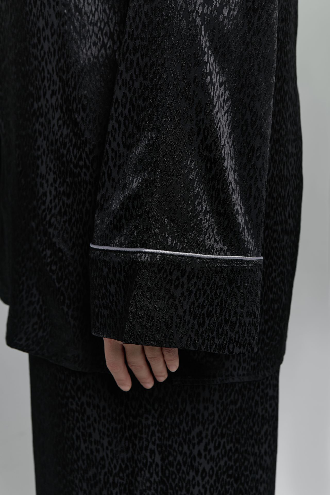 Блуза с кантом SECRET