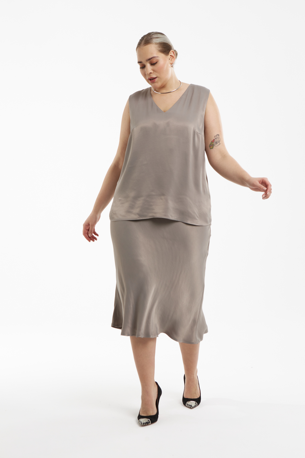 Топ-блуза струящийся