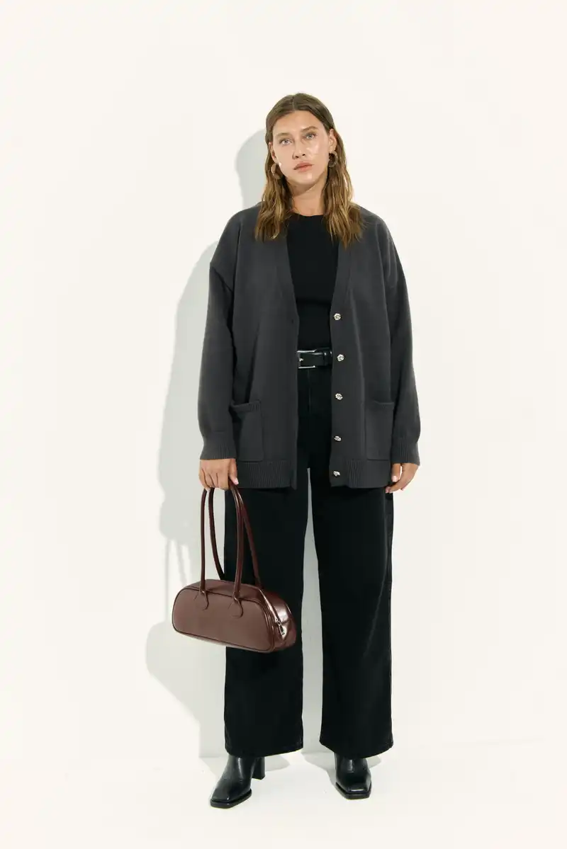 Кардиган с металлическими пуговицами