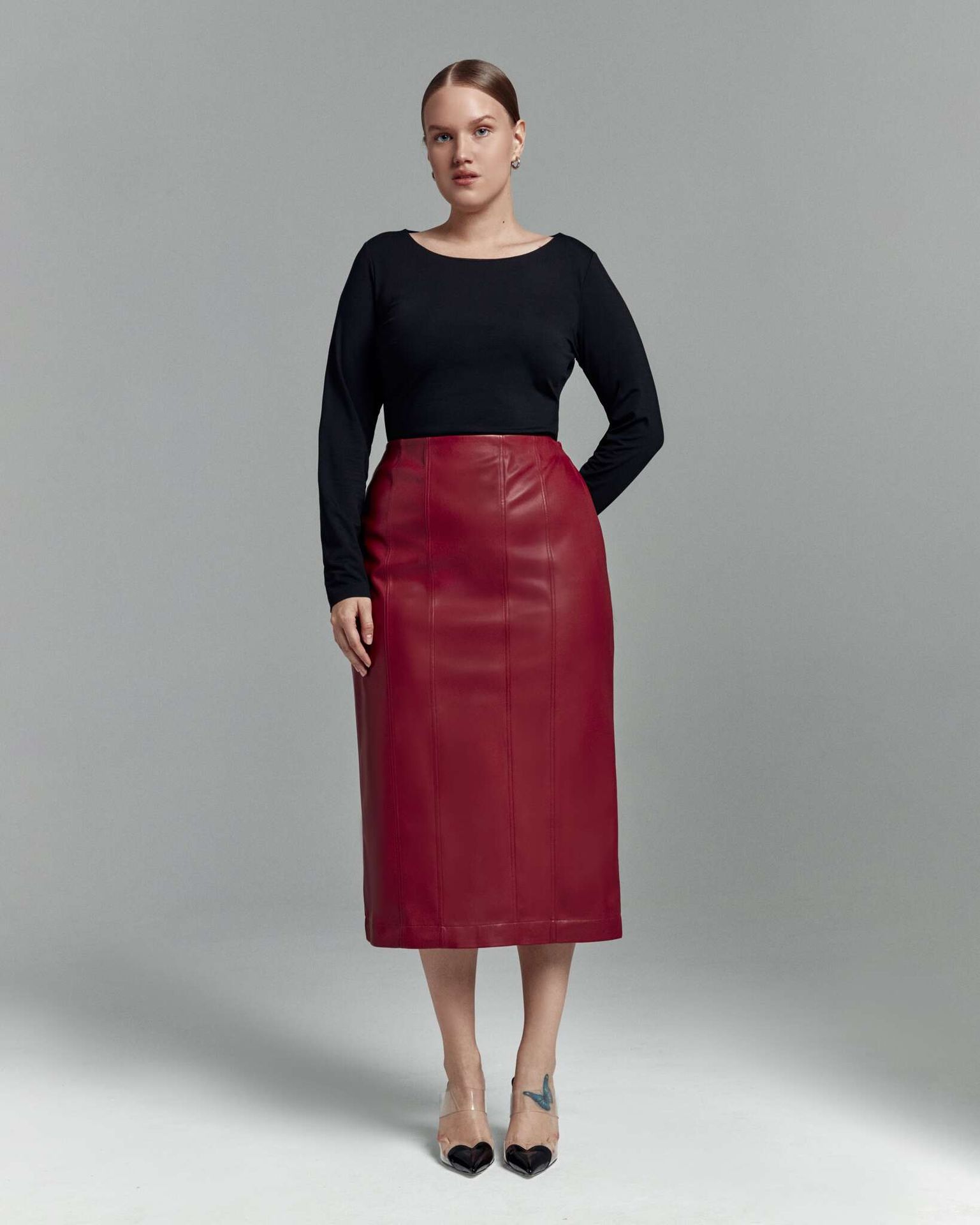 Юбка из экокожи