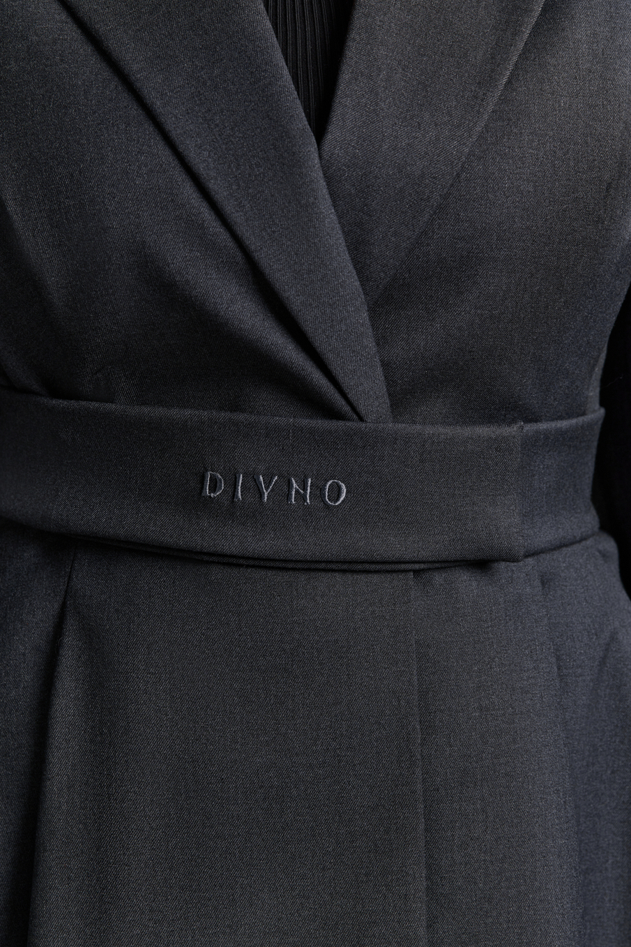 Жакет приталенный ZION