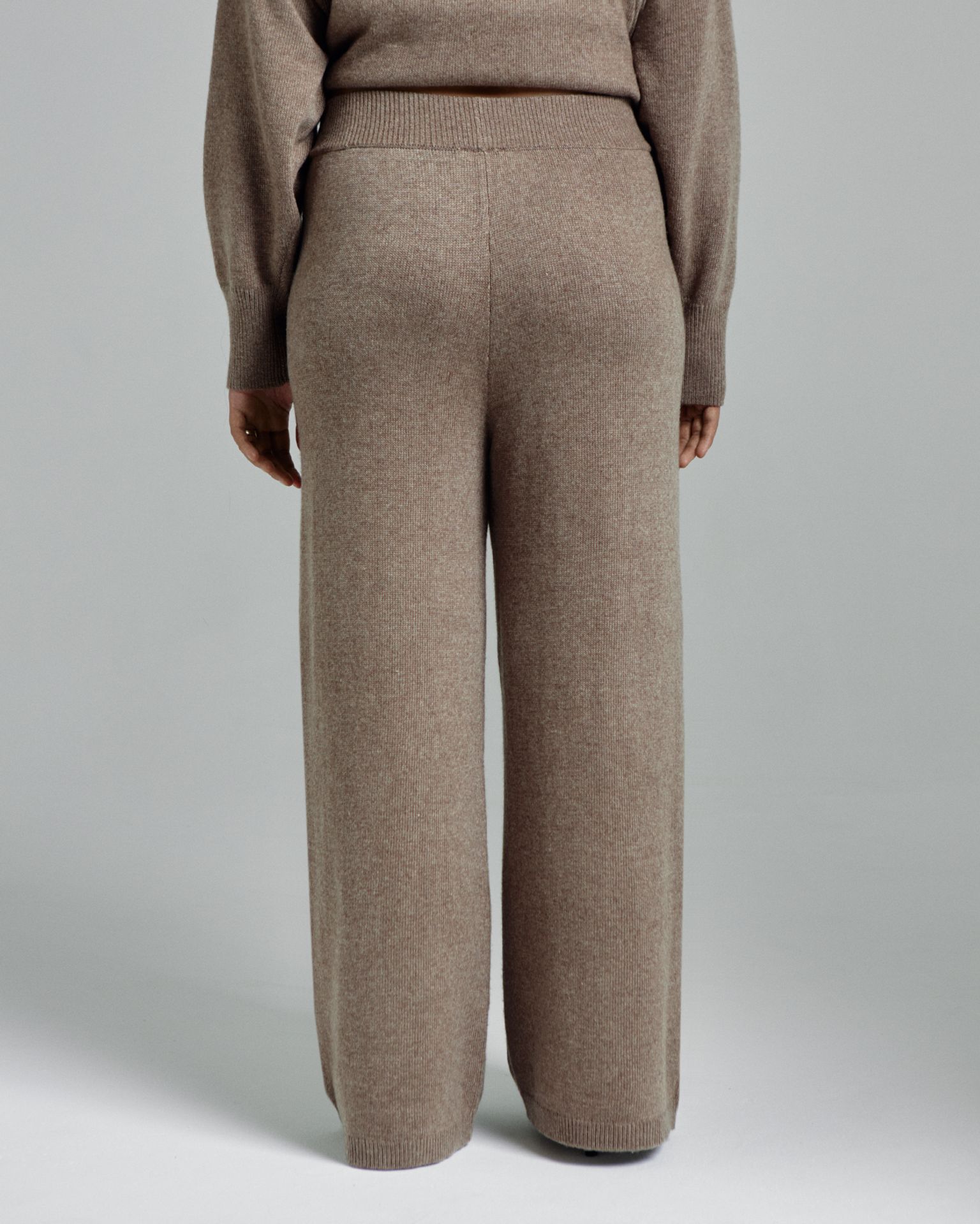 Брюки вязаные с шерстью