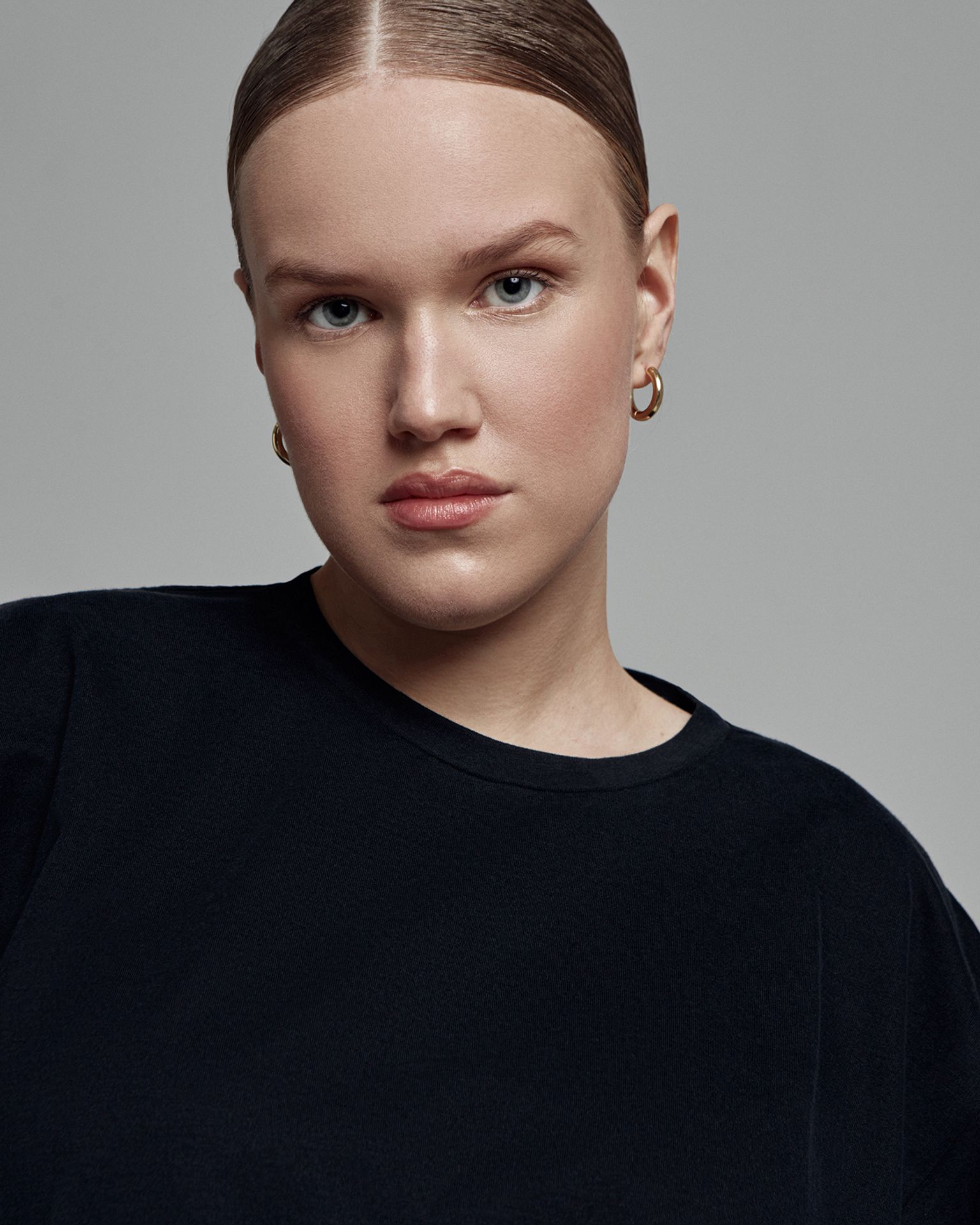 Футболка с бархатистой фактурой NAVSEGDA