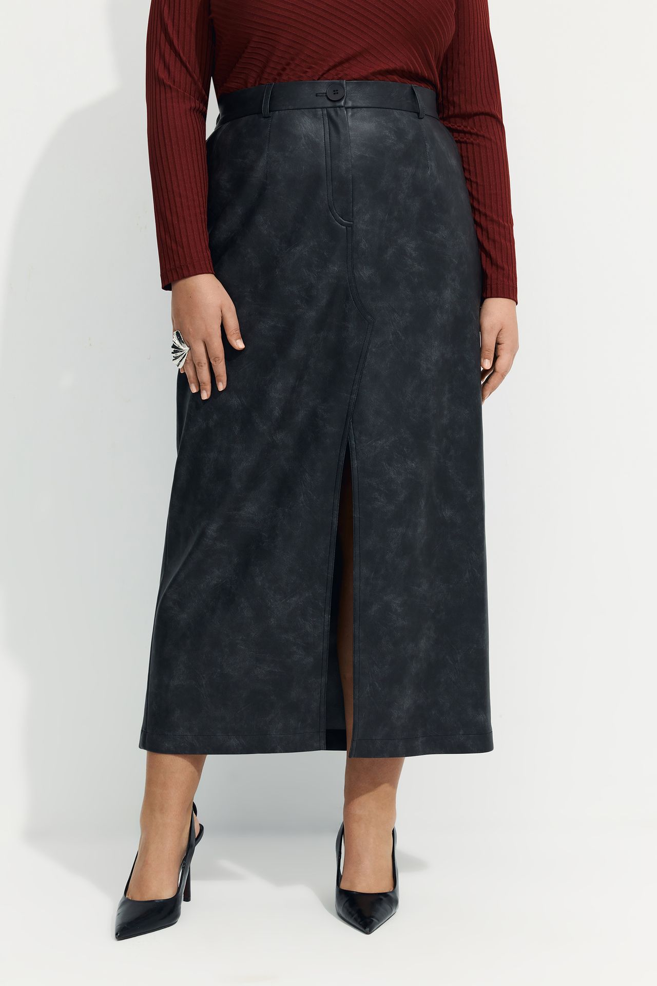 Юбка-миди из экокожи BEY