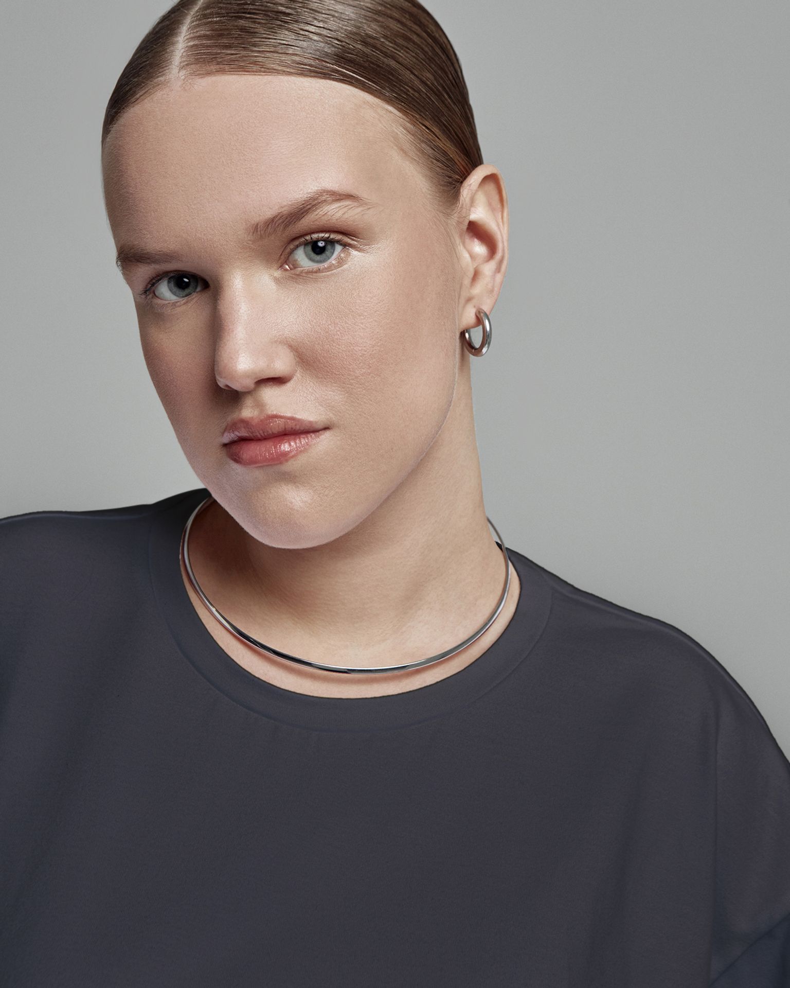 Футболка с бархатистой фактурой NAVSEGDA