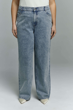 Джинсы с вышивкой Бритни