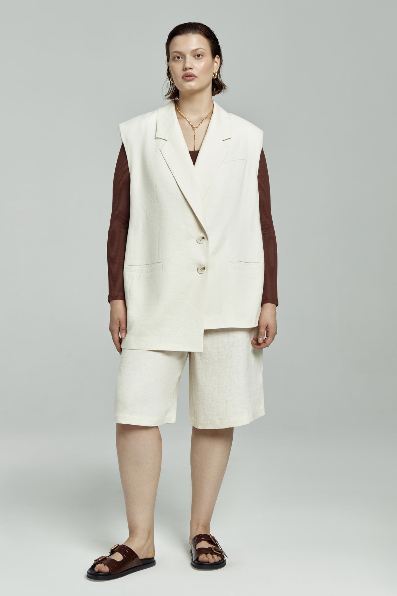 Шорты льняные