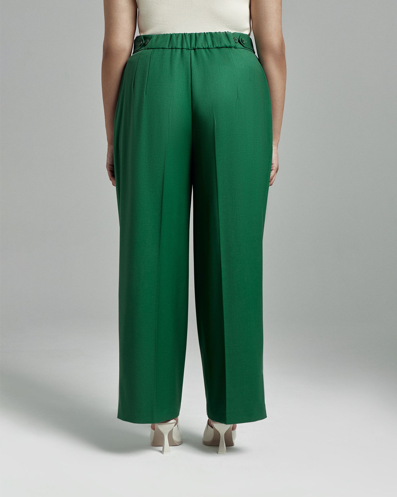 Брюки прямые на резинке