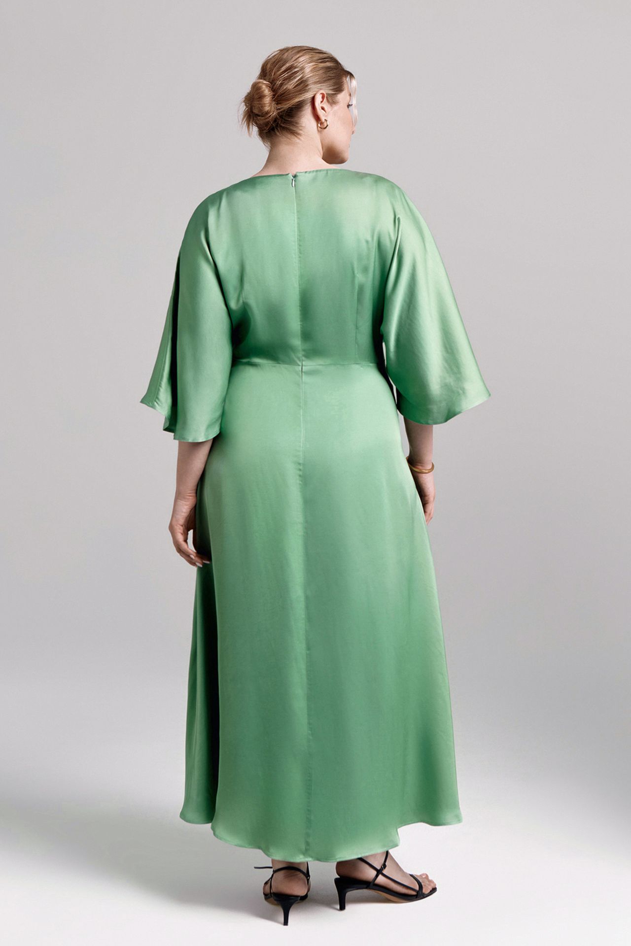 Платье нарядное