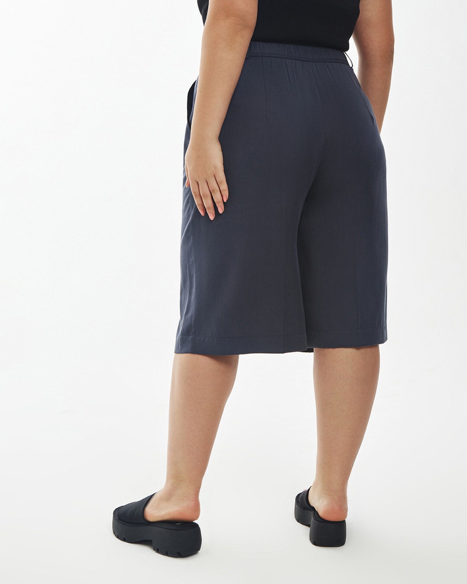 Шорты из купры