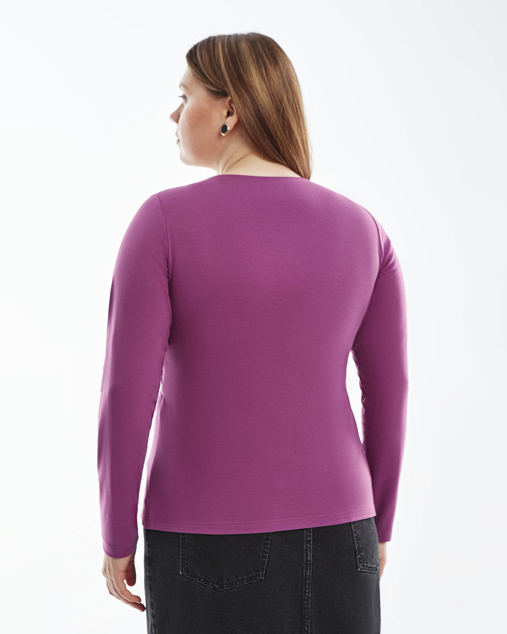 Топ с вырезом