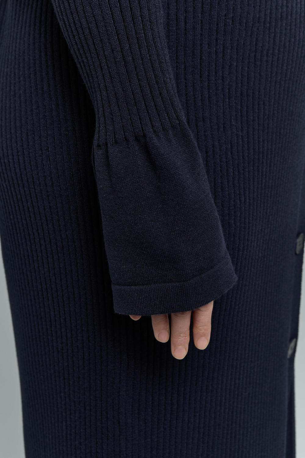 Платье на пуговицах GLINT