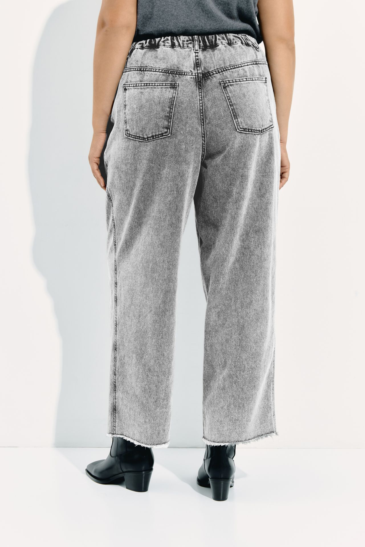 Джинсы прямые NOOR