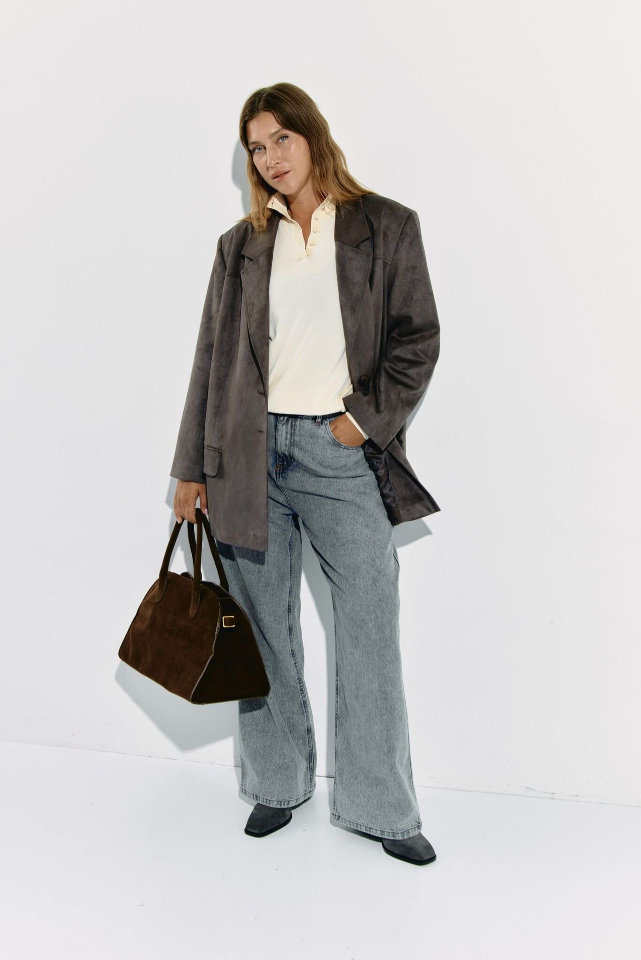 Джемпер с пуговицами