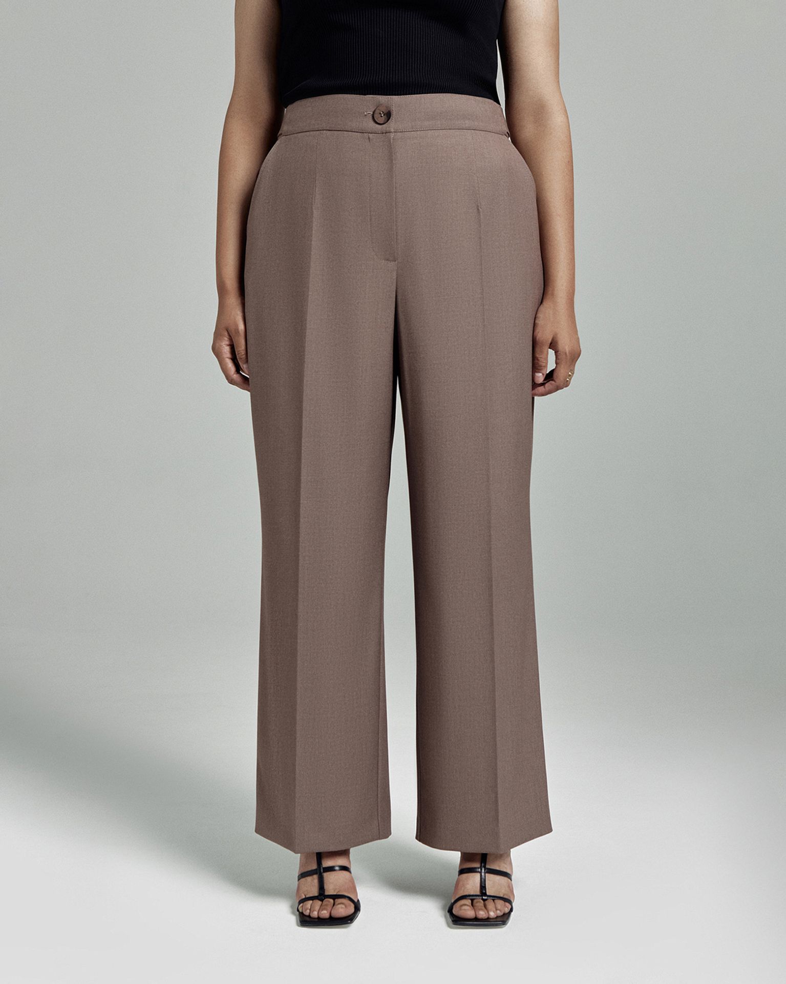 Брюки прямые на резинке