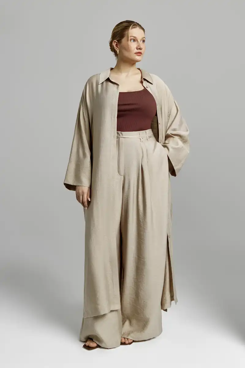 Платье-рубашка струящаяся