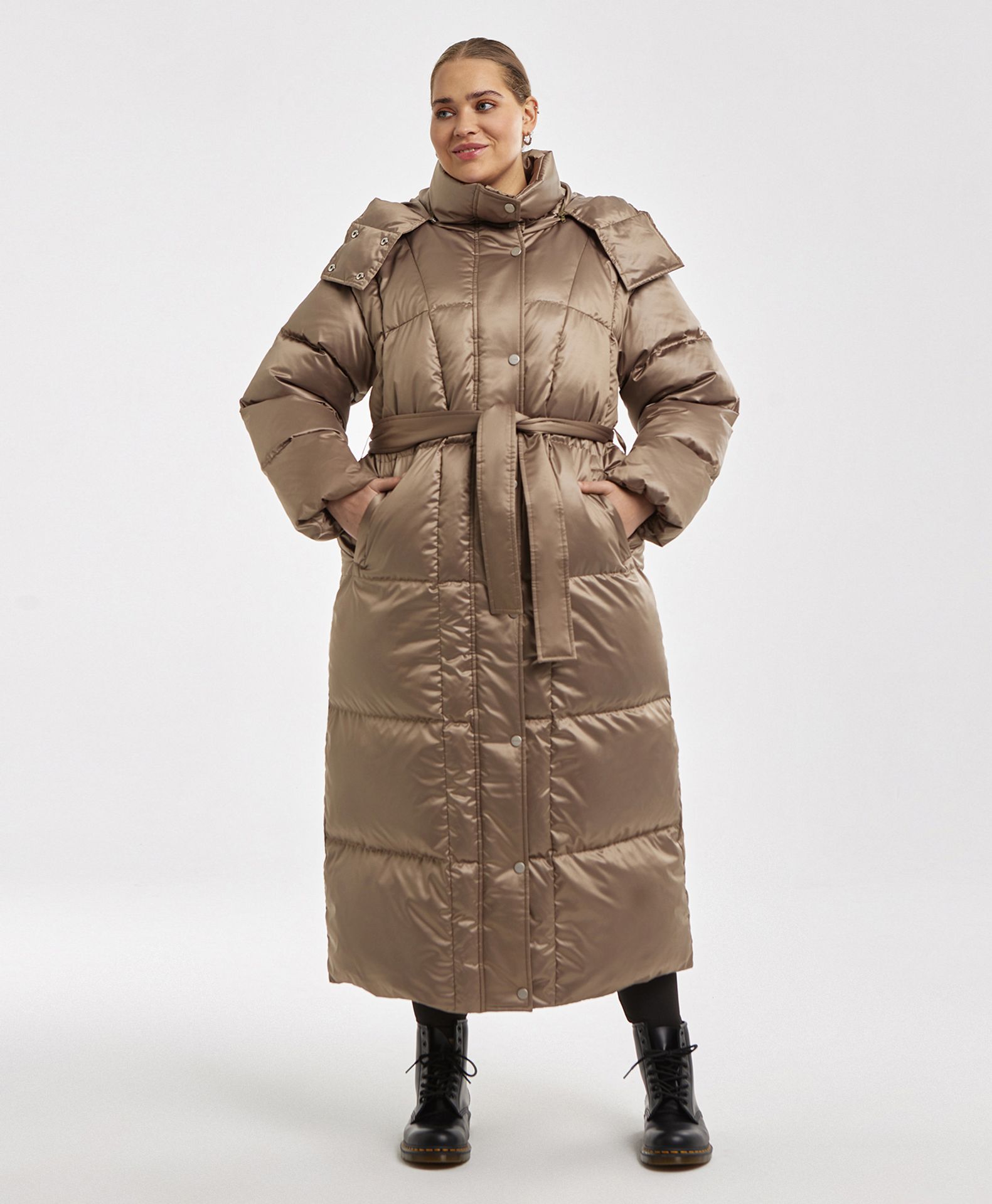 Пуховик длинный