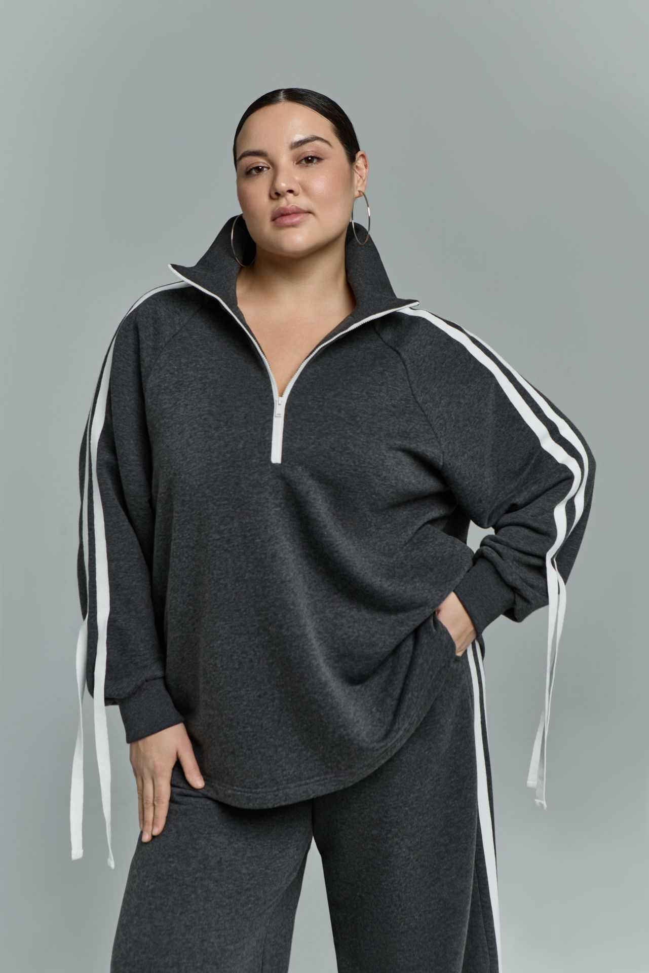 Свитшот с лампасами DVNxNGTV