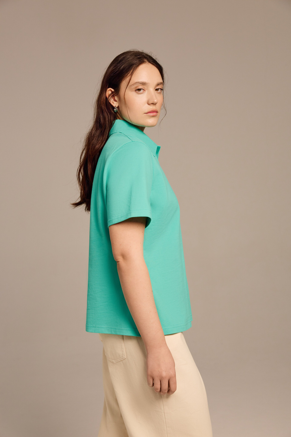 Поло с вышивкой