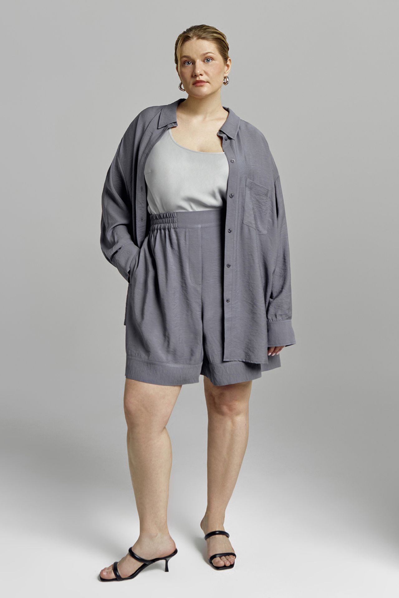 Шорты струящиеся