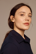 Поло с вышивкой