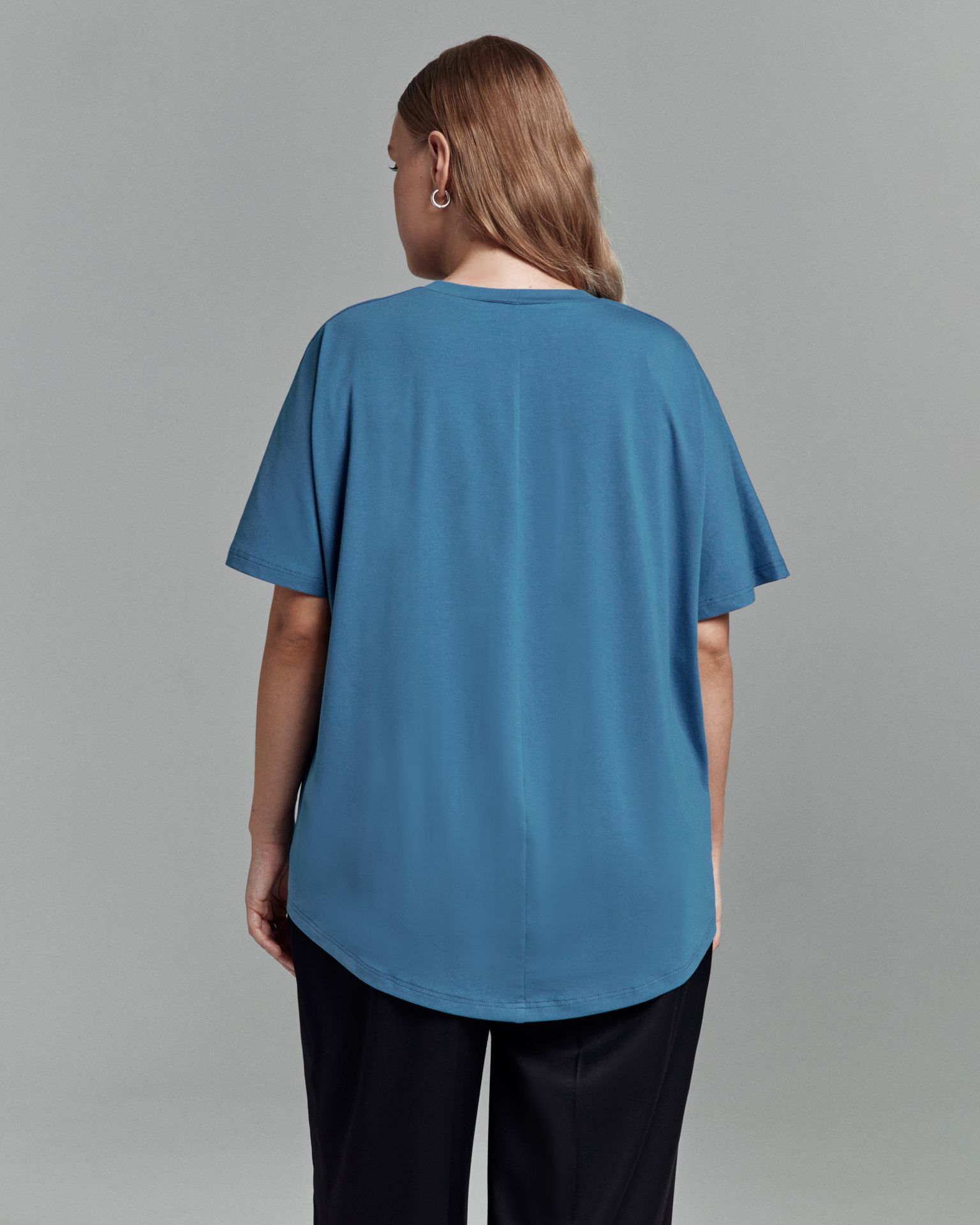 Футболка из премиального хлопка NAVSEGDA