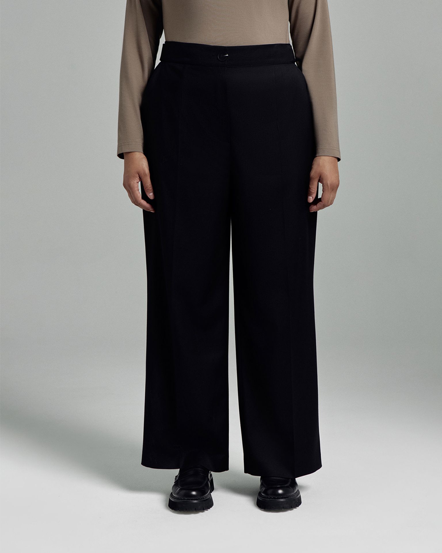 Брюки прямые на резинке