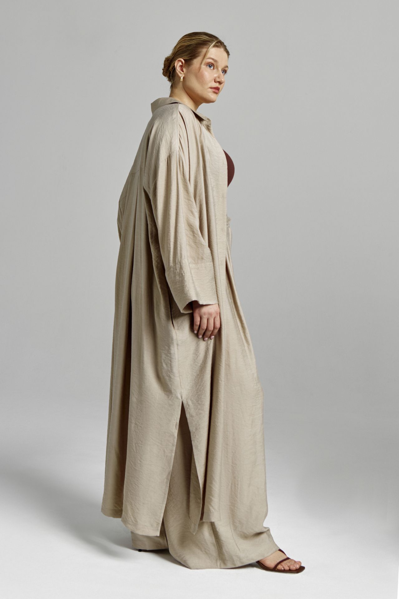 Платье-рубашка струящаяся