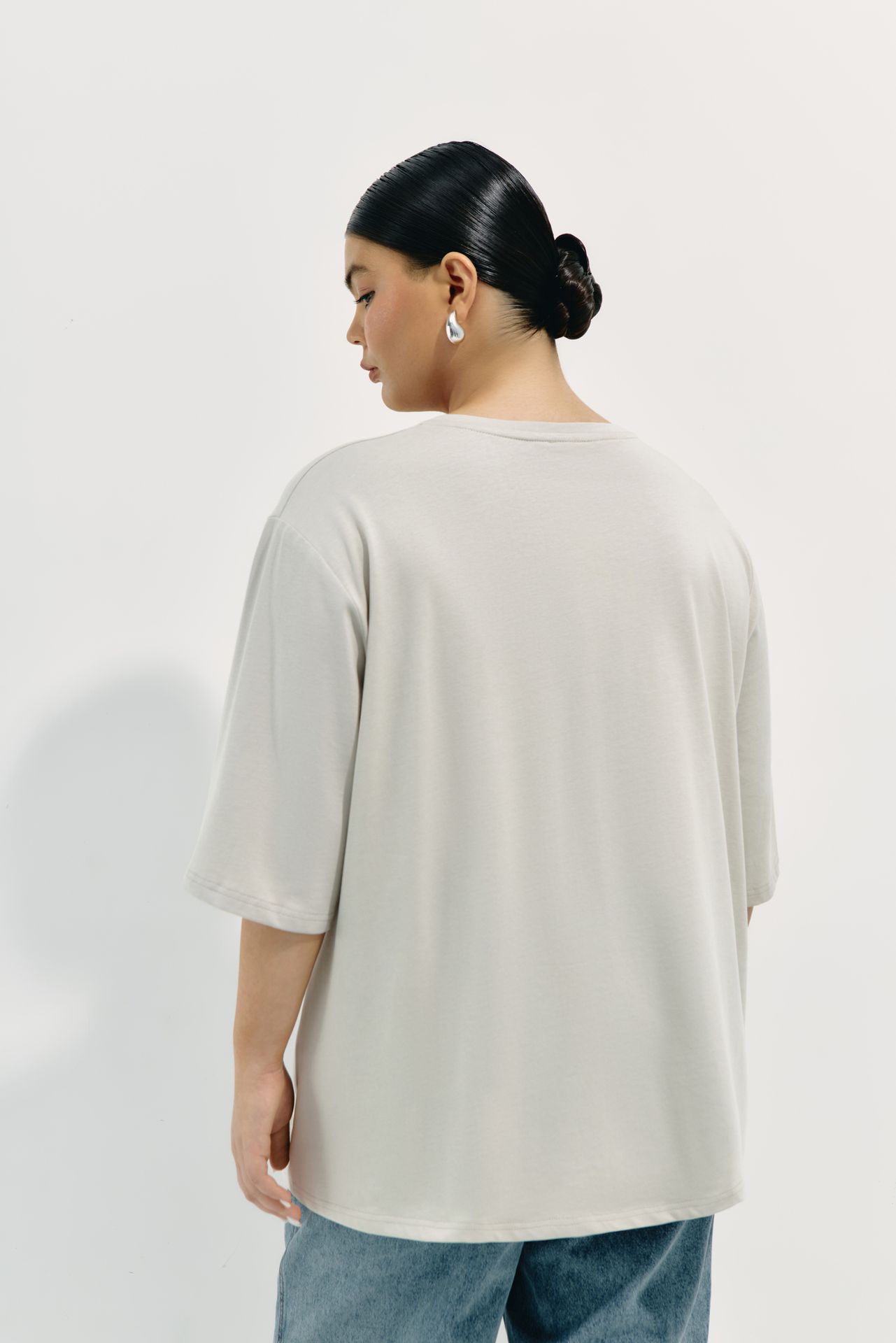 Футболка с драпировкой HAZE