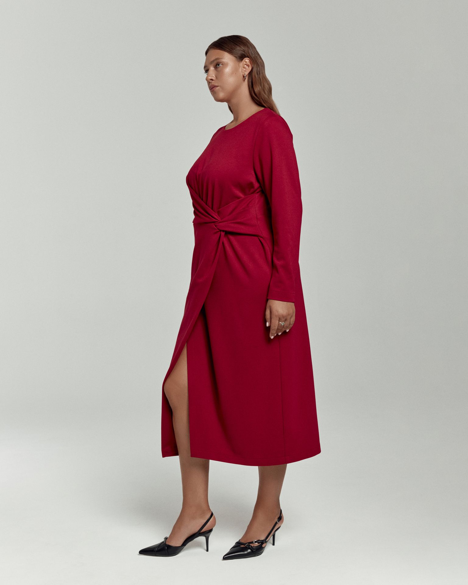 Платье трикотажное с узлом