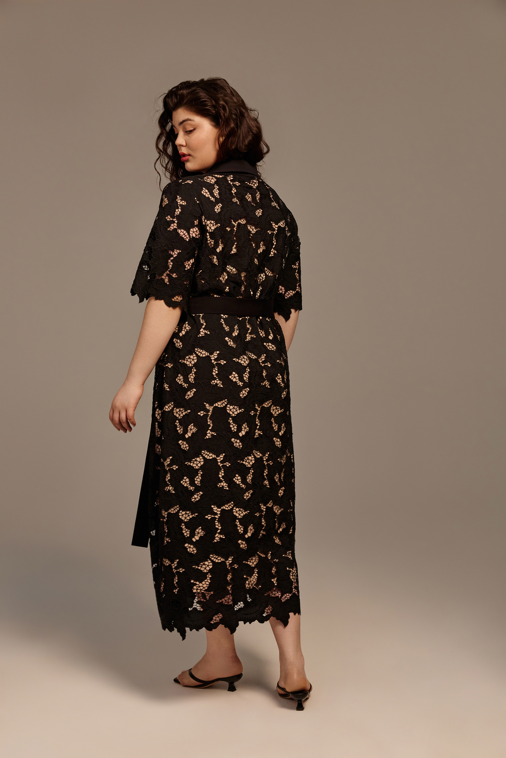 Платье с кружевом ФРИДА