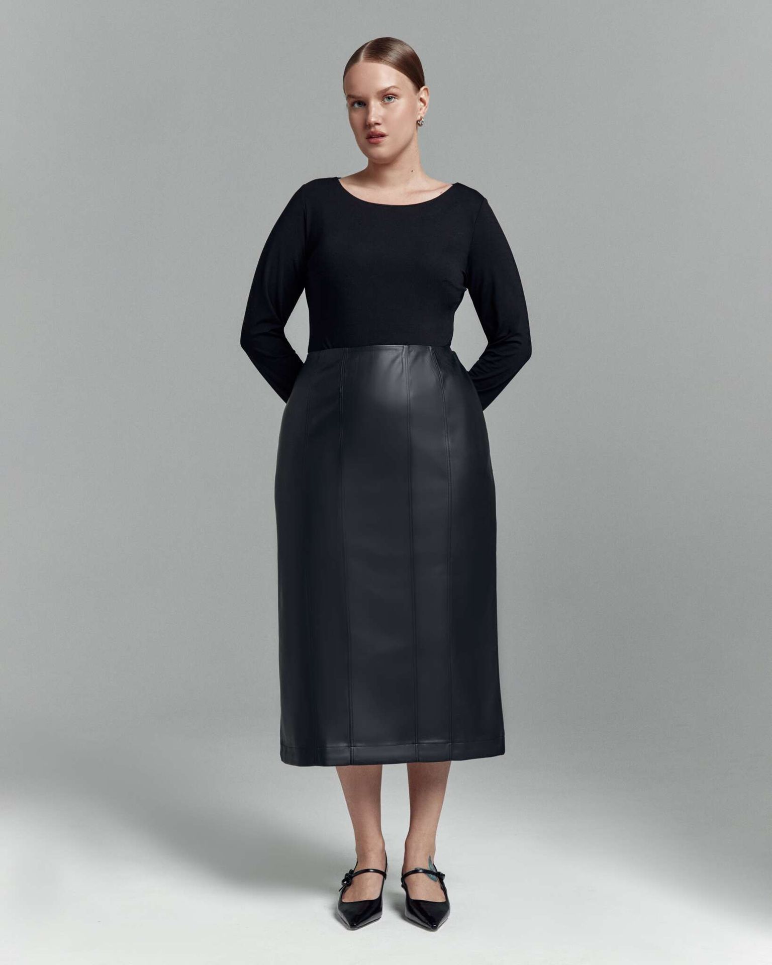 Юбка из экокожи