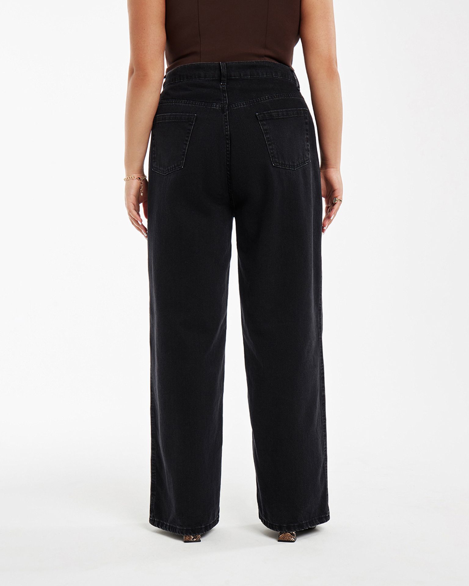 Джинсы широкие HARLOW