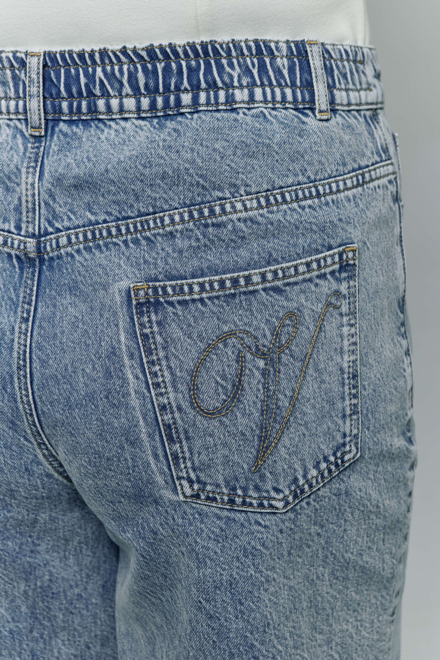 Джинсы с вышивкой Бритни