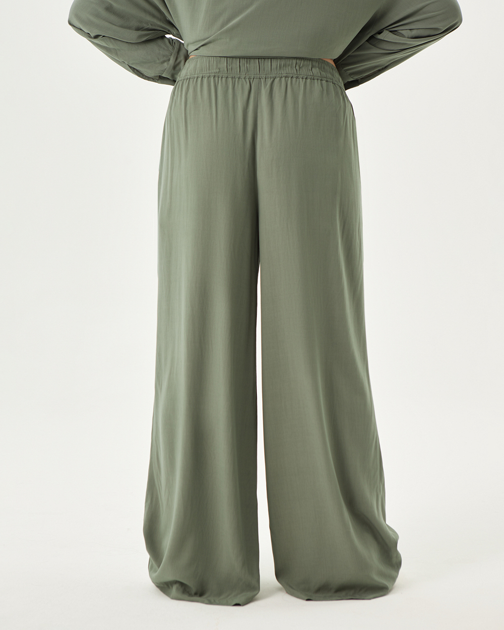 Струящиеся брюки