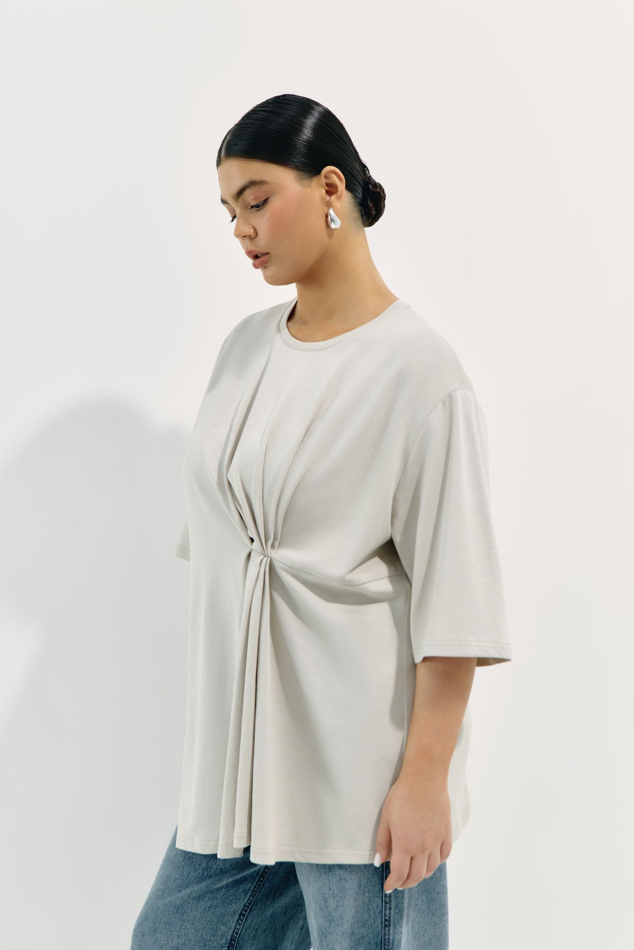 Футболка с драпировкой HAZE