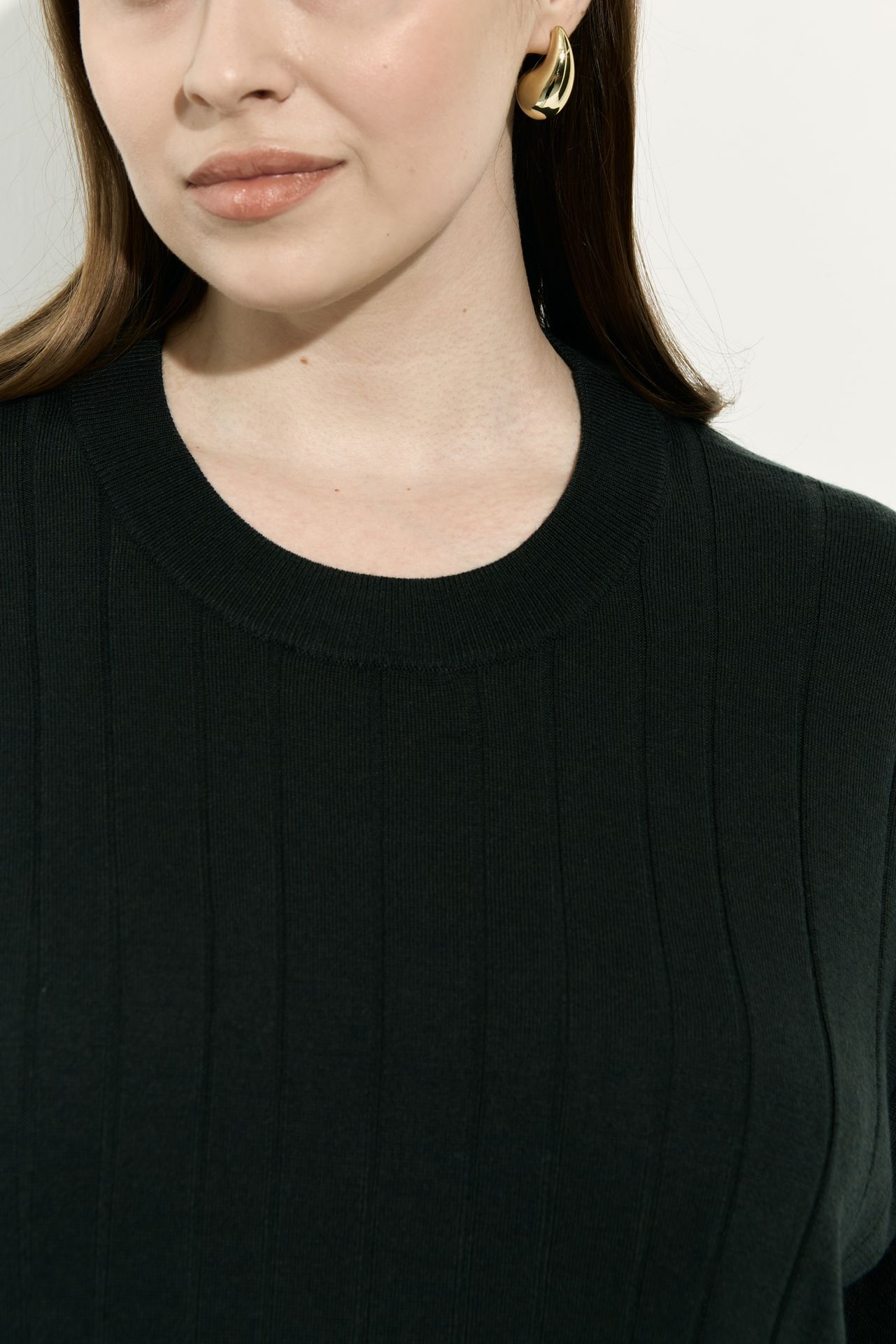 Платье вязаное