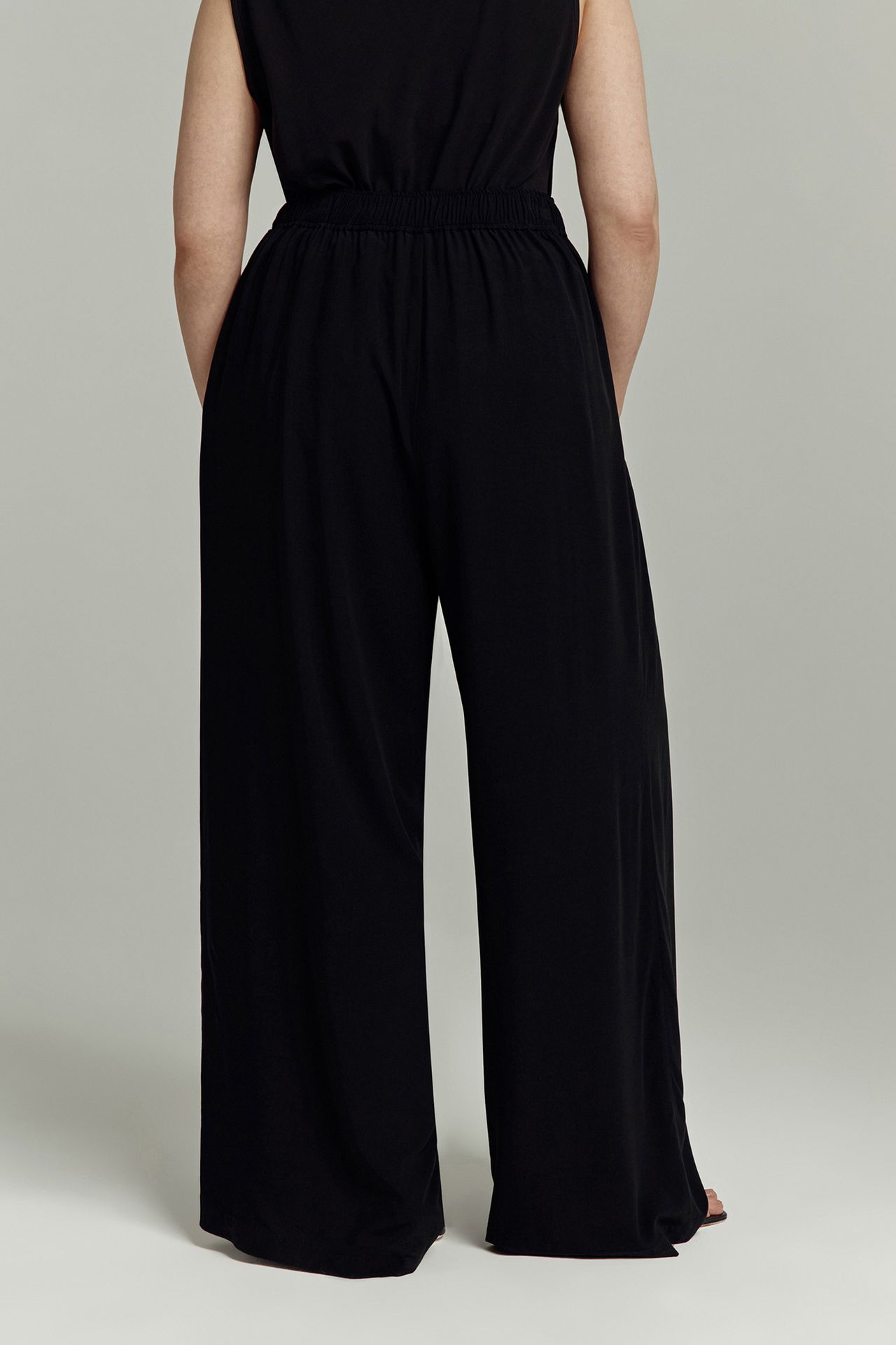 Брюки струящиеся