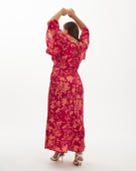 Платье со шнуровкой по спине