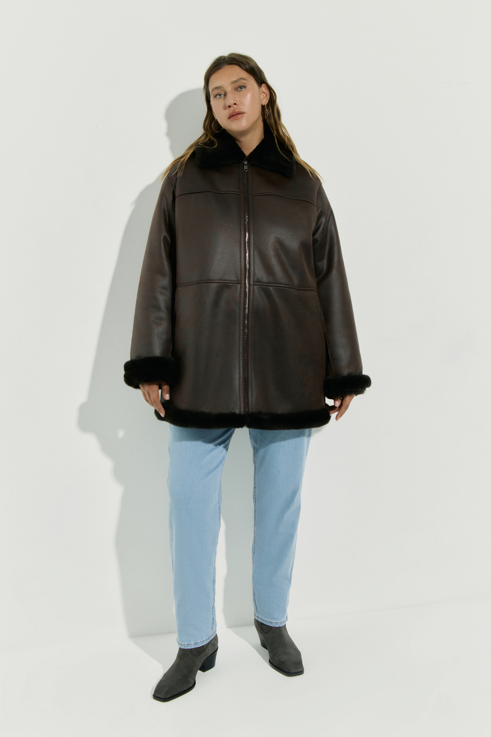 Дубленка на молнии короткая CAMERON