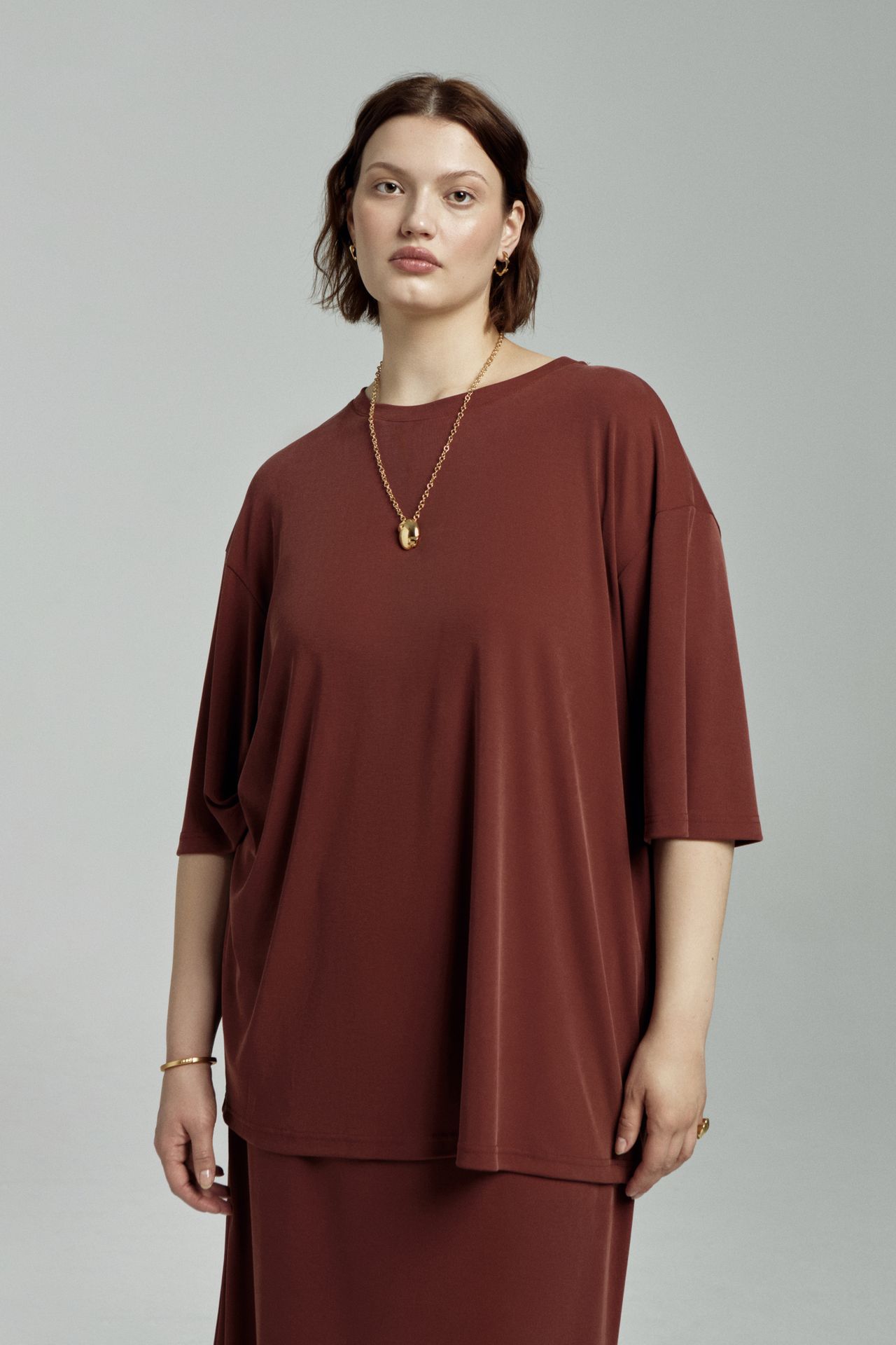 Футболка струящаяся из вискозы