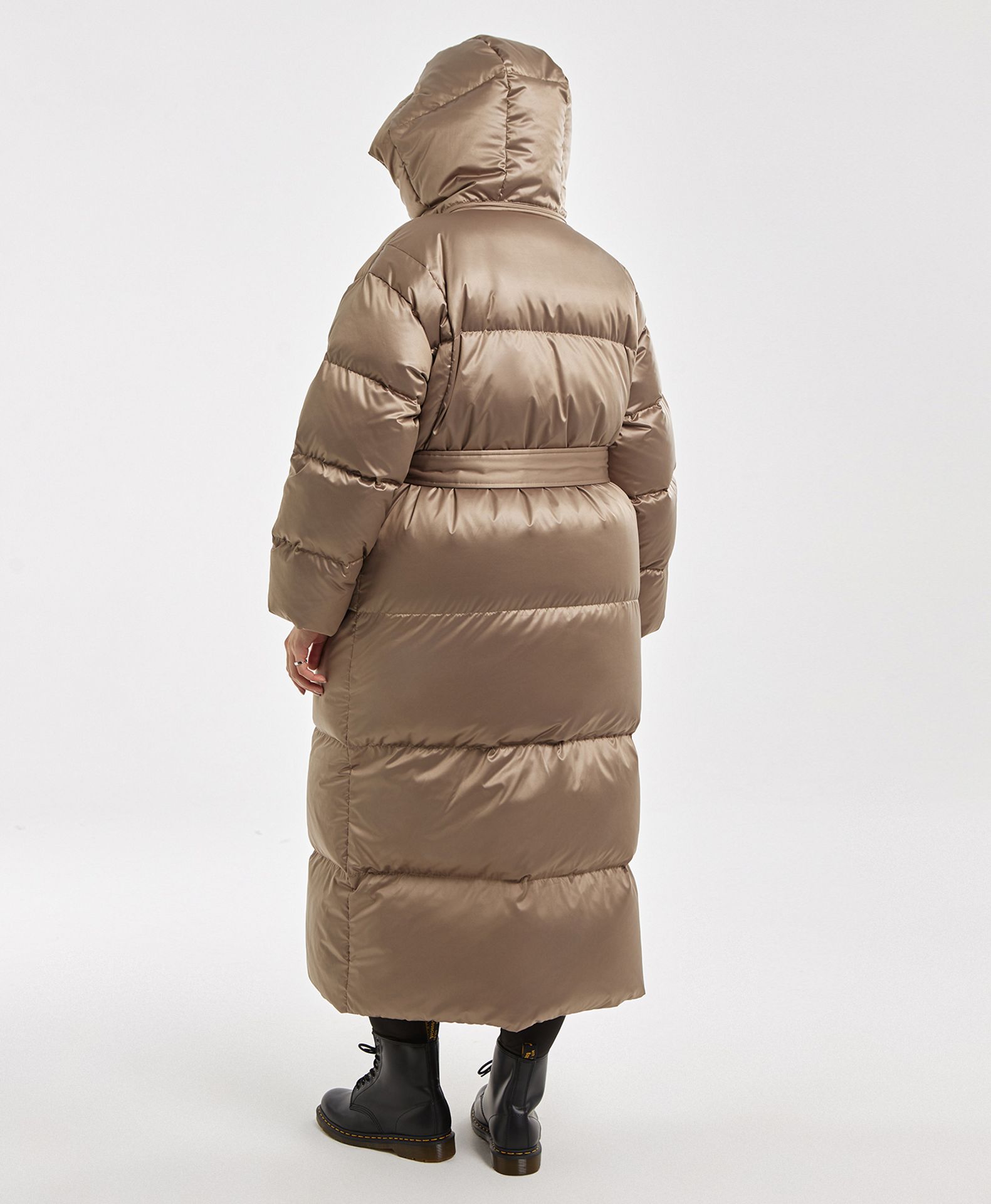 Пуховик длинный