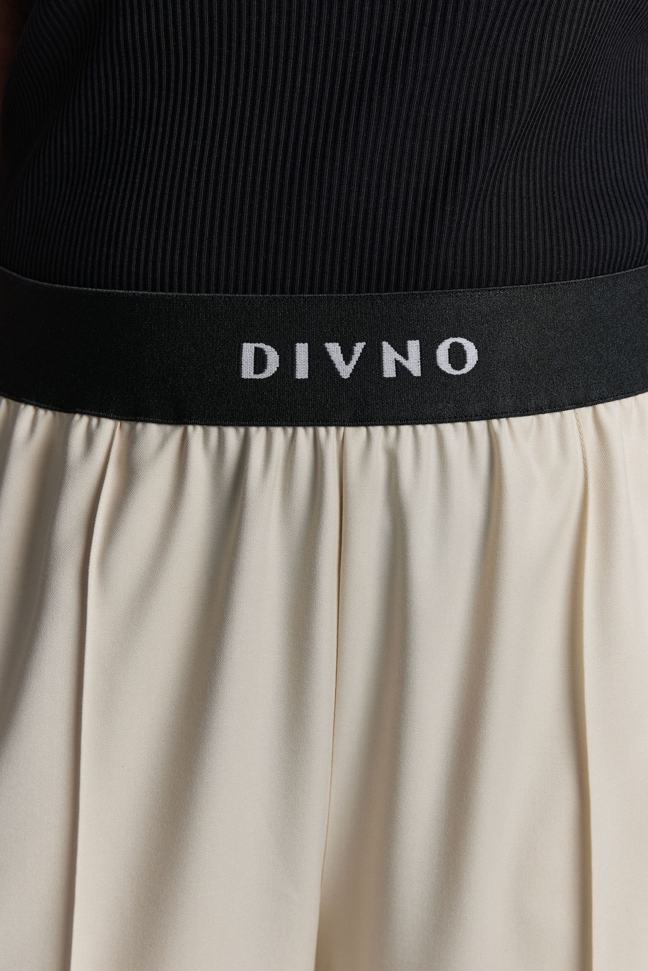 Брюки на резинке ZION