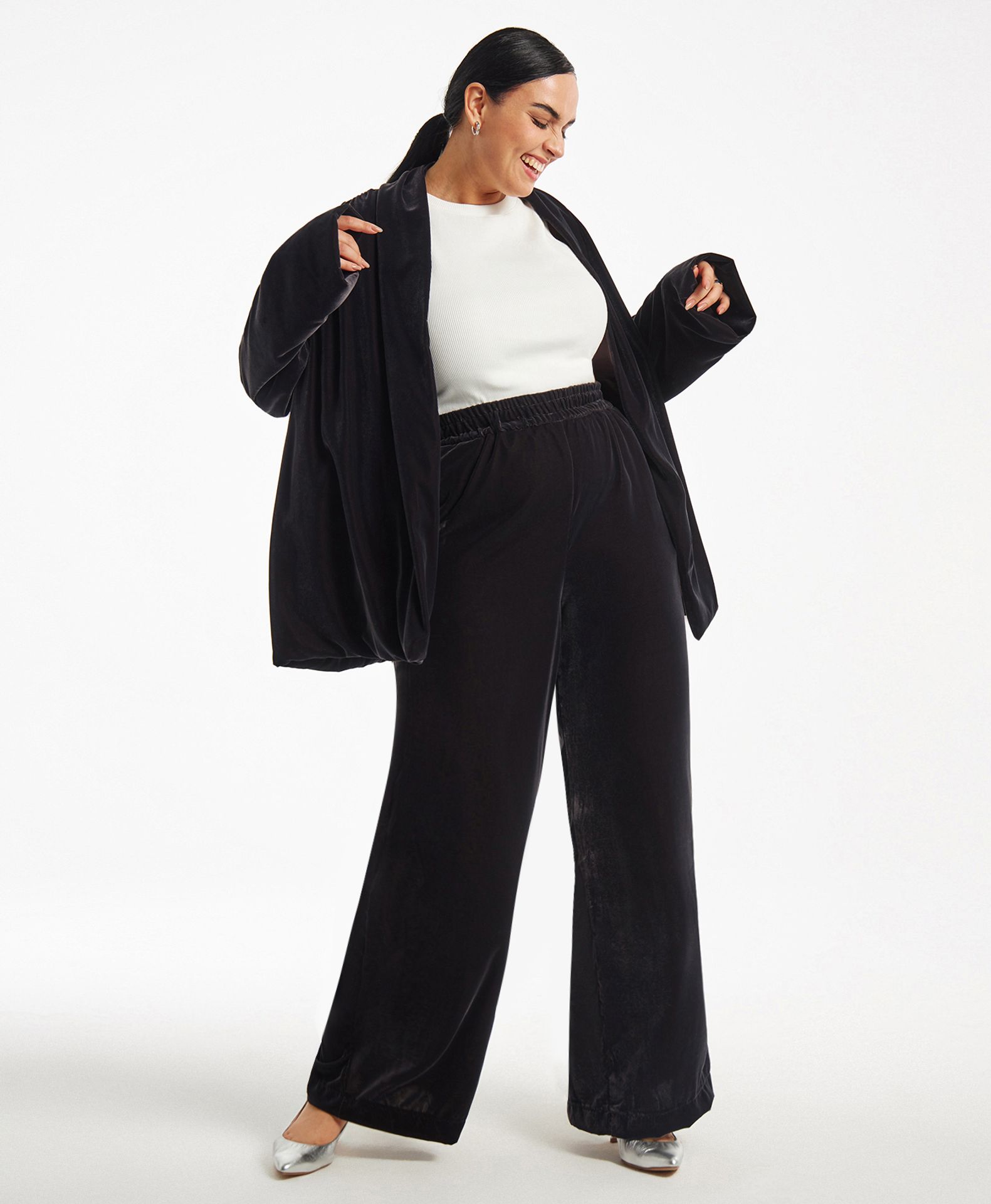 Брюки бархатные