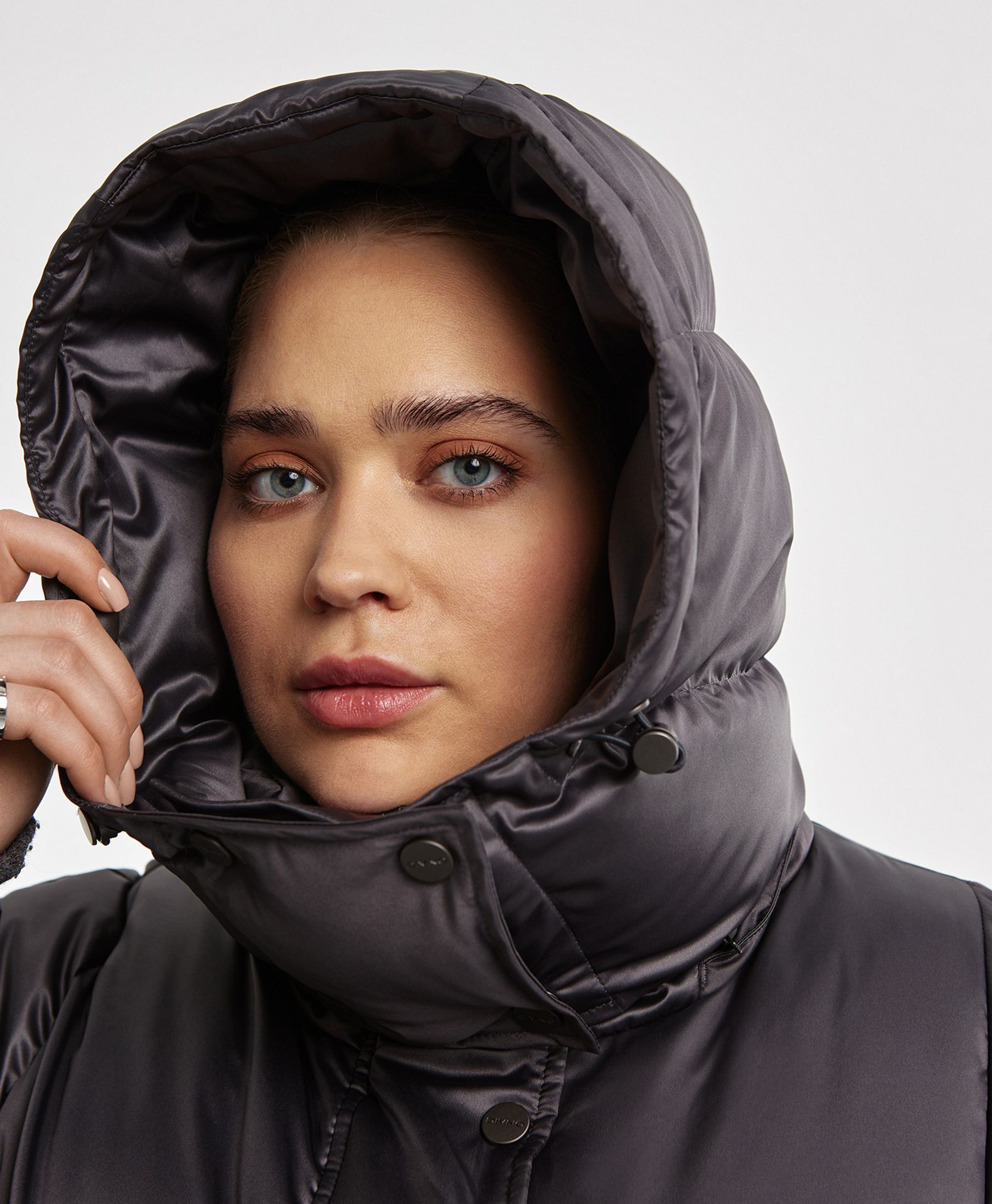 Пуховик короткий